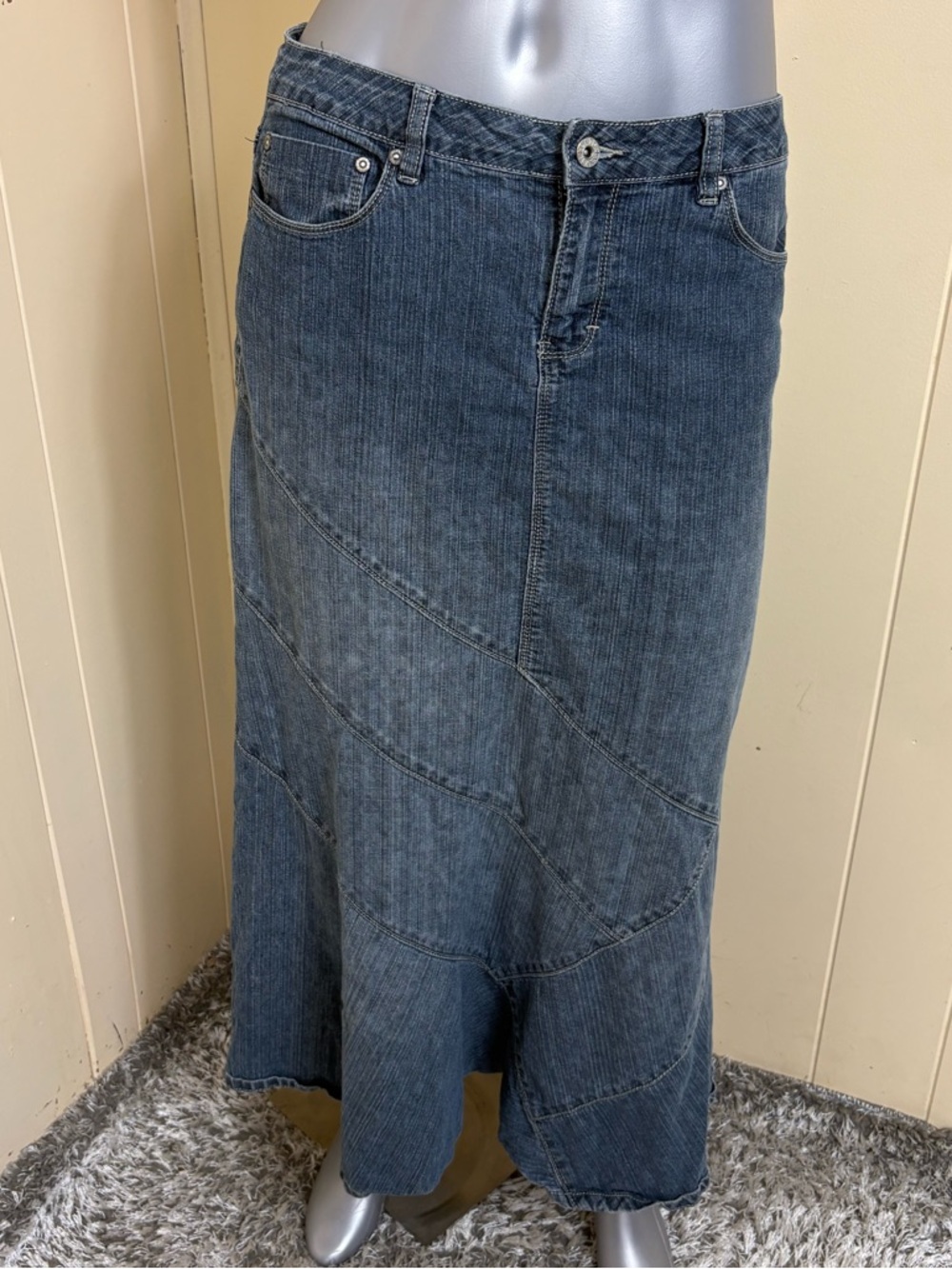 Cato Denim Maxi Skirt Size 8 Medium Modest Stretch A-Line Flare Distressed